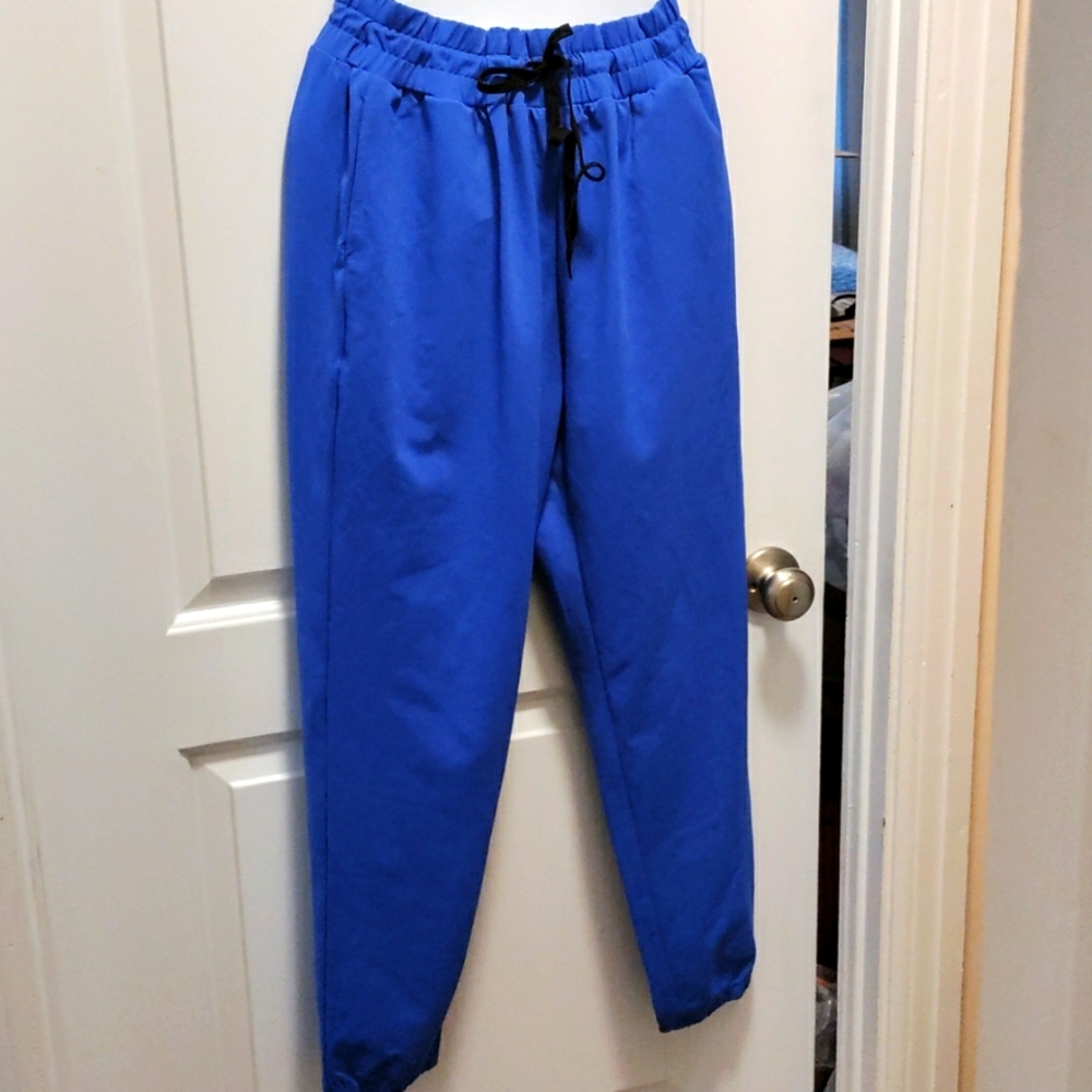 Jogging pants